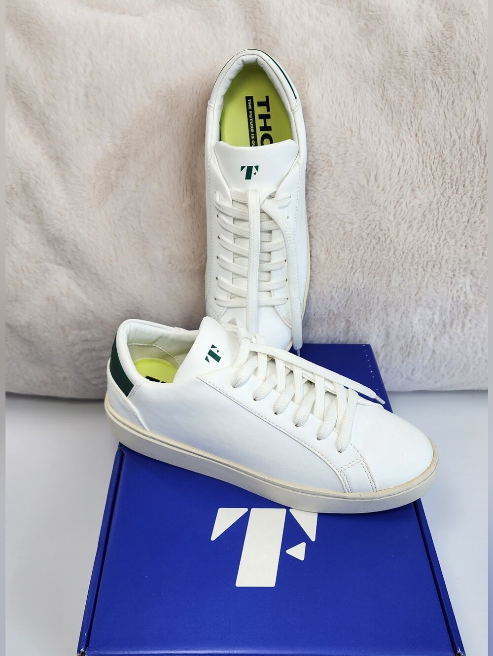 Thousand Fell Women's Lace-Up White-Green Vegan Sneakers Size 7W